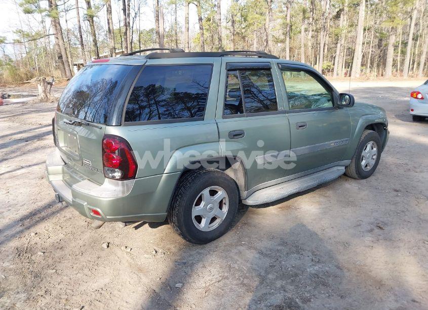 Photo 4 of 2003 Chevrolet Trailblazer LS (VIN 1GNDS13S332242120)