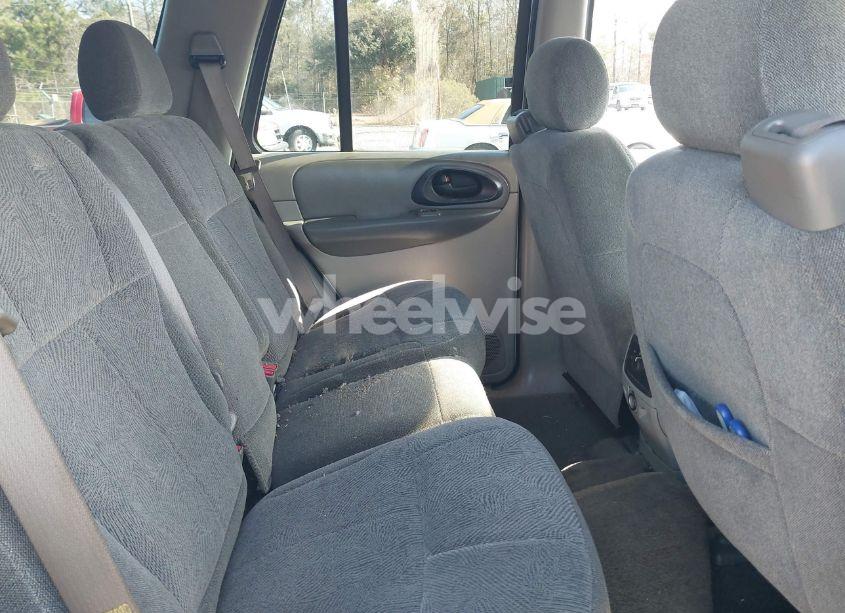 Photo 8 of 2004 Chevrolet Trailblazer LS (VIN 1GNDS13S342120875)