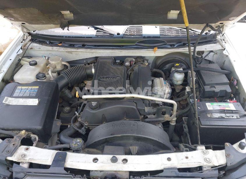 Photo 10 of 2004 Chevrolet Trailblazer LT (VIN 1GNDS13S342131147)