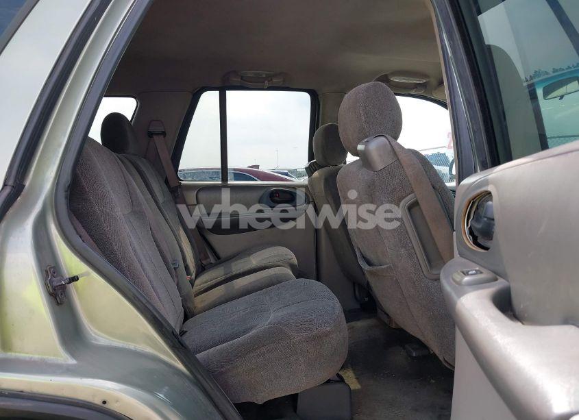Photo 8 of 2004 Chevrolet Trailblazer LS (VIN 1GNDS13S342145601)