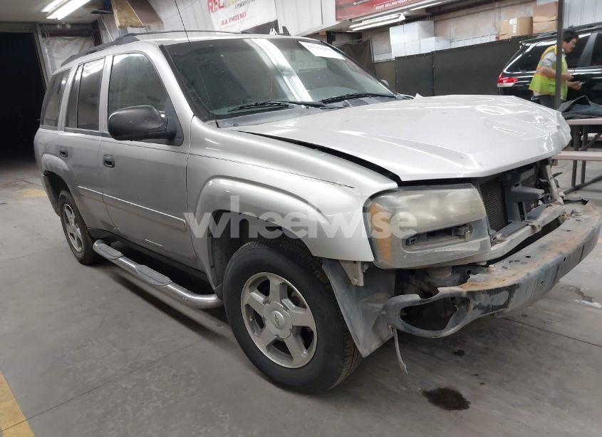 2006 Chevrolet Trailblazer LS (VIN 1GNDS13S362135508) main photo