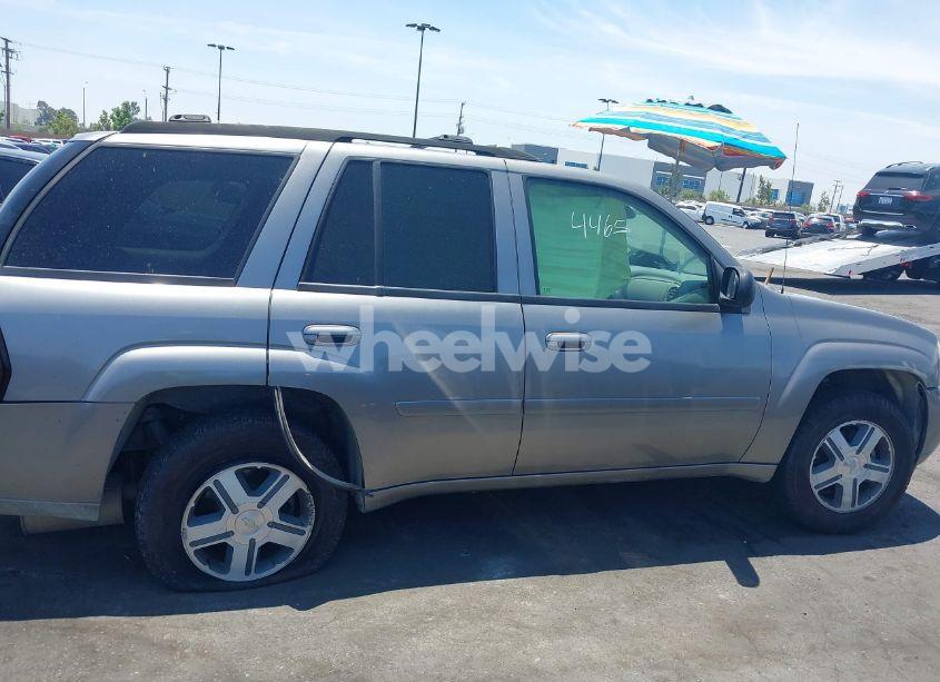 Photo 13 of 2006 Chevrolet Trailblazer LT (VIN 1GNDS13S362164801)