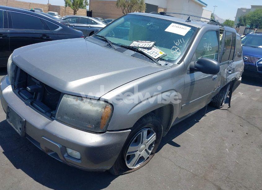 Photo 2 of 2006 Chevrolet Trailblazer LT (VIN 1GNDS13S362164801)