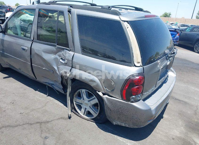 Photo 3 of 2006 Chevrolet Trailblazer LT (VIN 1GNDS13S362164801)