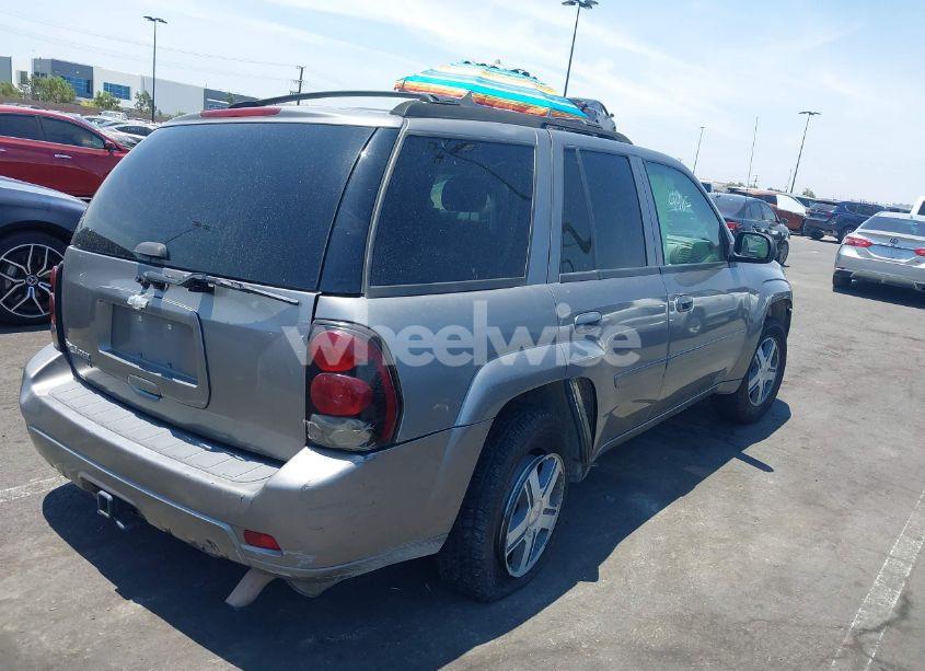 Photo 4 of 2006 Chevrolet Trailblazer LT (VIN 1GNDS13S362164801)