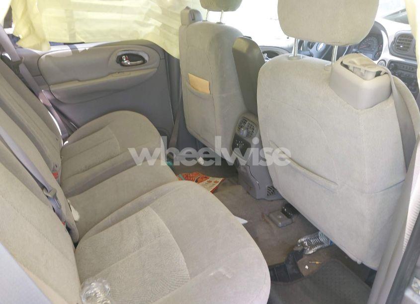 Photo 8 of 2006 Chevrolet Trailblazer LT (VIN 1GNDS13S362164801)