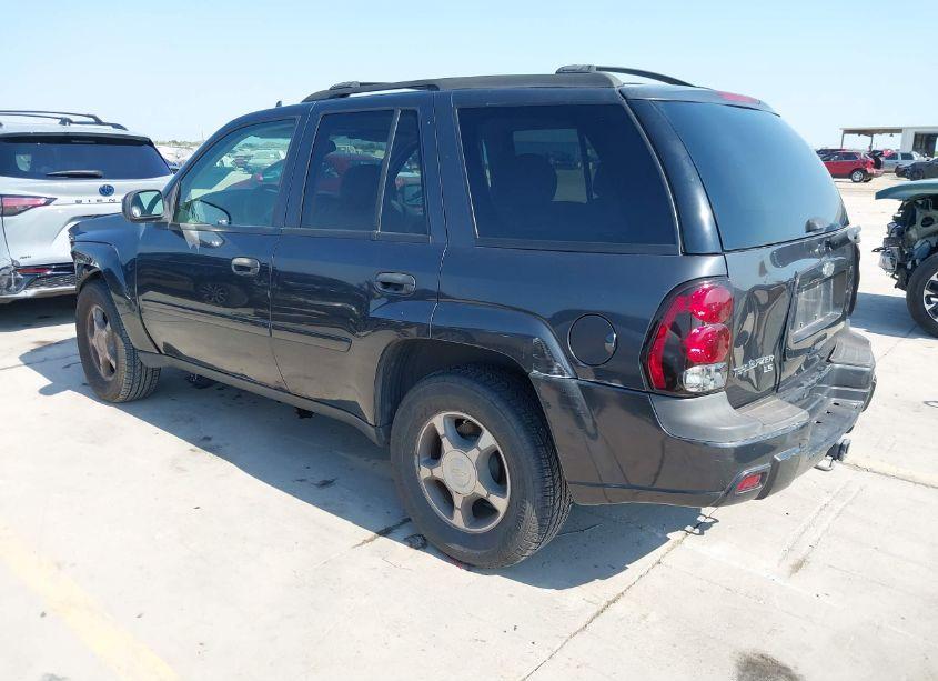 Photo 3 of 2007 Chevrolet Trailblazer LS (VIN 1GNDS13S372246111)