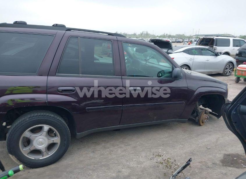 Photo 13 of 2008 Chevrolet Trailblazer LT (VIN 1GNDS13S382262620)
