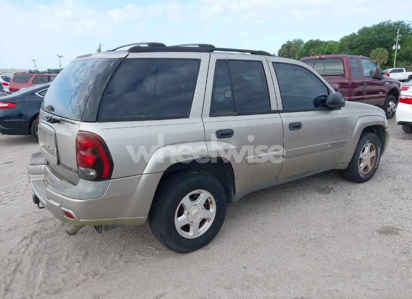 Photo 4 of 2002 Chevrolet Trailblazer LS (VIN 1GNDS13S422222859)