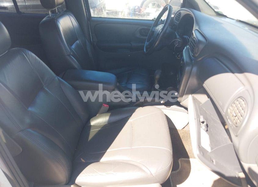 Photo 5 of 2002 Chevrolet Trailblazer LT (VIN 1GNDS13S422499883)