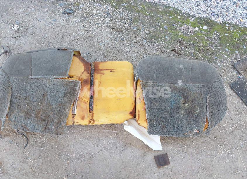 Photo 12 of 2003 Chevrolet Trailblazer LS (VIN 1GNDS13S432344431)