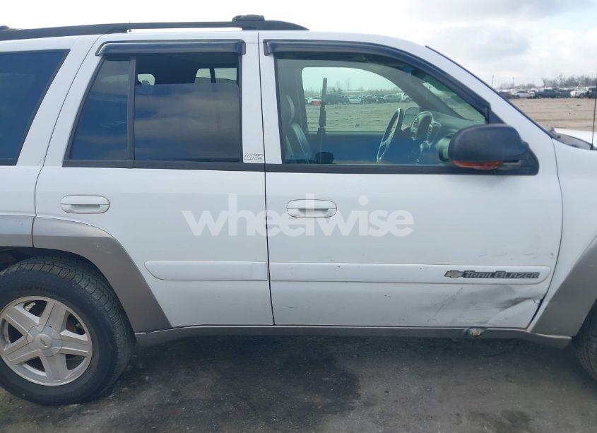 Photo 13 of 2003 Chevrolet Trailblazer LTZ (VIN 1GNDS13S432389322)