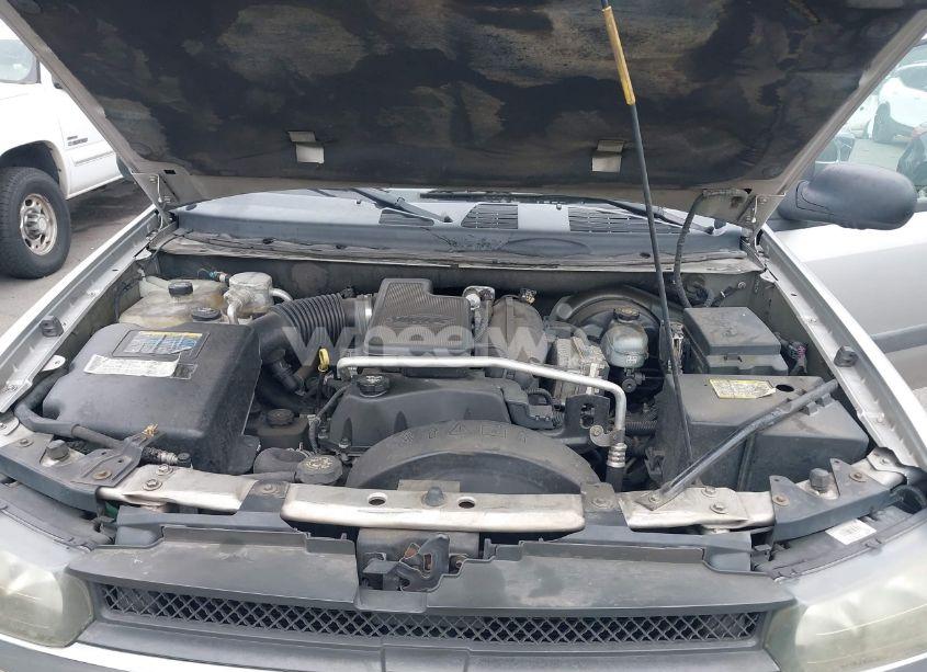 Photo 10 of 2004 Chevrolet Trailblazer LS (VIN 1GNDS13S442220919)