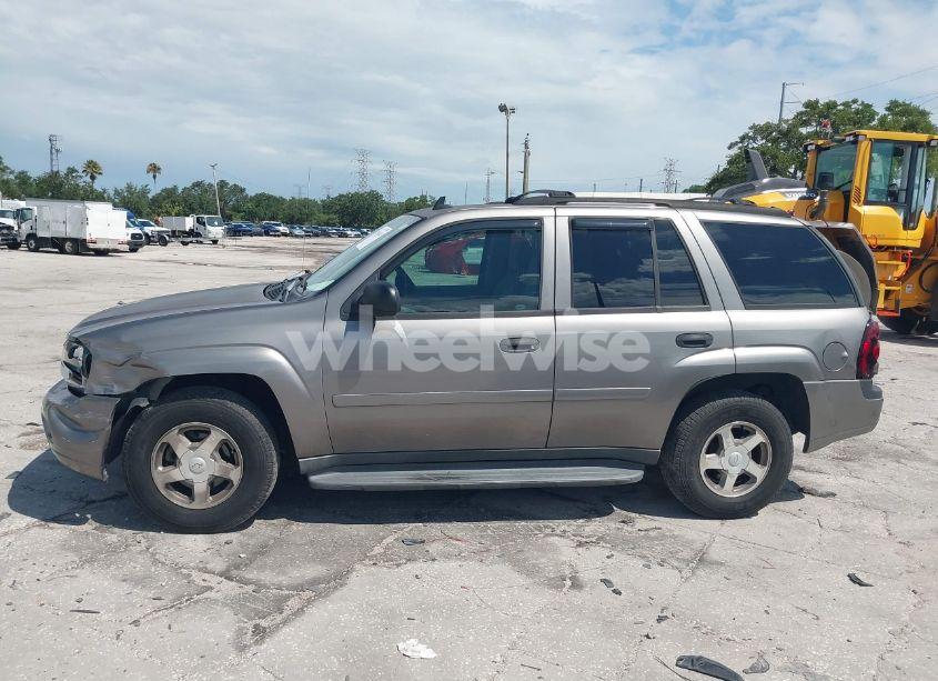 Photo 14 of 2006 Chevrolet Trailblazer LS (VIN 1GNDS13S462196320)