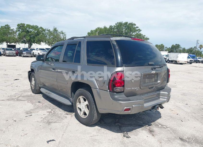 Photo 3 of 2006 Chevrolet Trailblazer LS (VIN 1GNDS13S462196320)