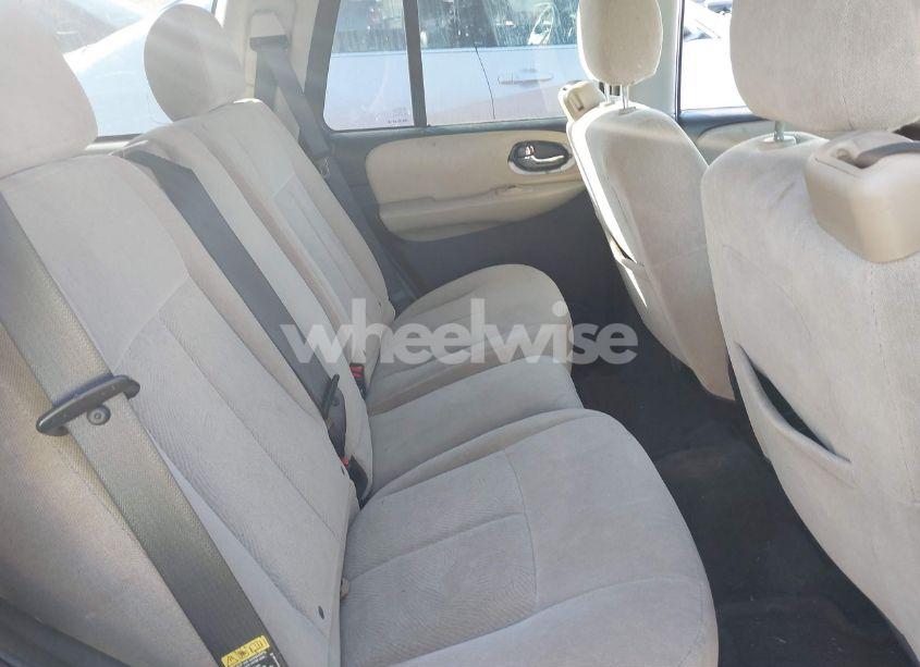 Photo 8 of 2006 Chevrolet Trailblazer LS (VIN 1GNDS13S462306945)