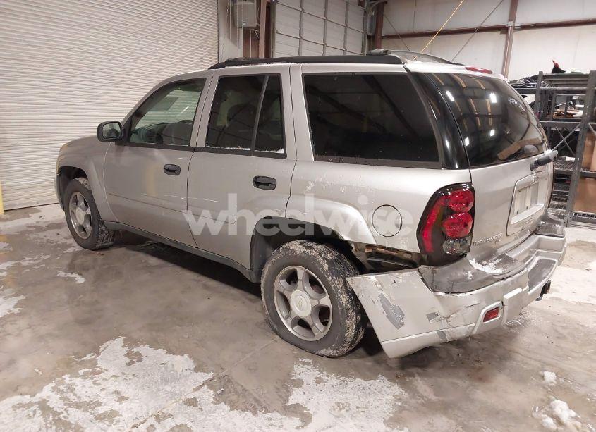 Photo 3 of 2007 Chevrolet Trailblazer LS (VIN 1GNDS13S472214588)