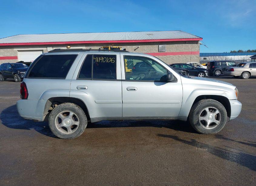 Photo 14 of 2008 Chevrolet Trailblazer LT (VIN 1GNDS13S482193646)
