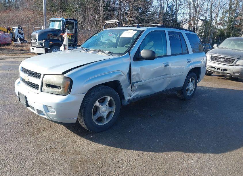 Photo 2 of 2008 Chevrolet Trailblazer LT (VIN 1GNDS13S482193646)