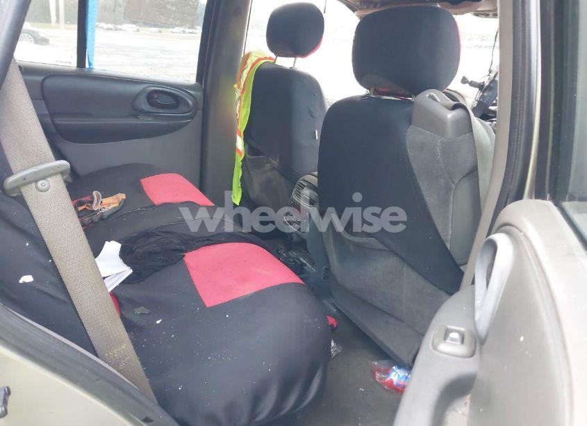 Photo 8 of 2002 Chevrolet Trailblazer LT (VIN 1GNDS13S522336241)