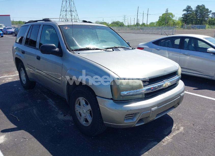 2002 Chevrolet Trailblazer LS (VIN 1GNDS13S522398531) main photo