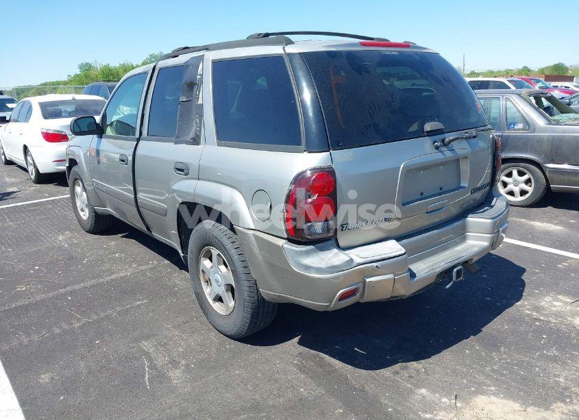 Photo 3 of 2002 Chevrolet Trailblazer LS (VIN 1GNDS13S522398531)