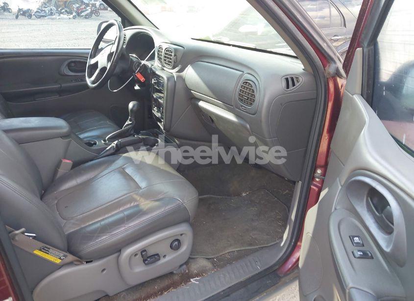 Photo 5 of 2004 Chevrolet Trailblazer LT (VIN 1GNDS13S542358145)