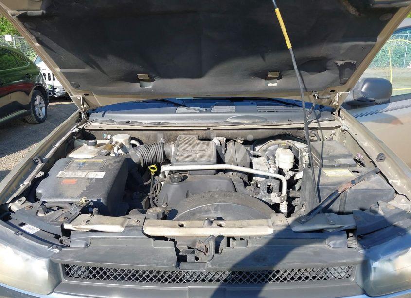 Photo 10 of 2005 Chevrolet Trailblazer LS (VIN 1GNDS13S552112410)