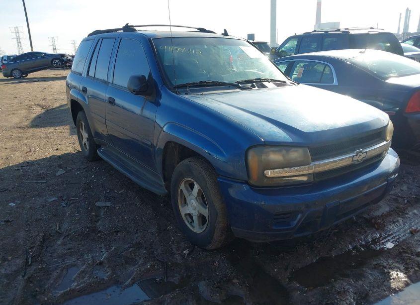 2006 Chevrolet Trailblazer LS (VIN 1GNDS13S562100792) main photo