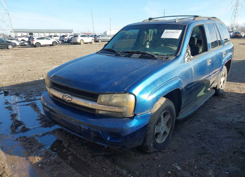 Photo 2 of 2006 Chevrolet Trailblazer LS (VIN 1GNDS13S562100792)