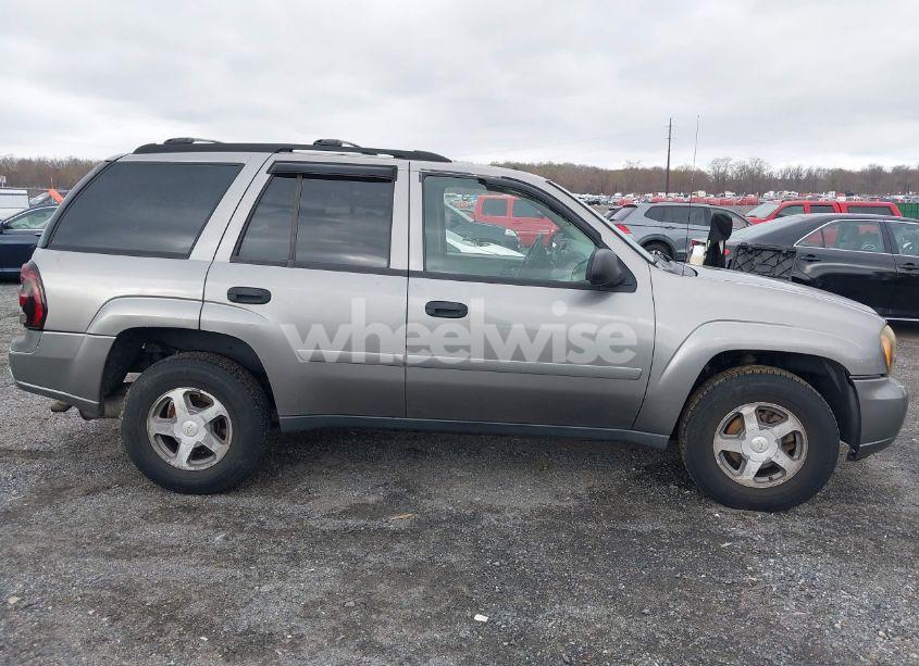 Photo 13 of 2006 Chevrolet Trailblazer LS (VIN 1GNDS13S562137938)