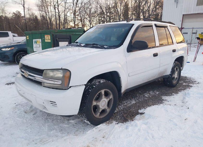 Photo 2 of 2006 Chevrolet Trailblazer LS (VIN 1GNDS13S562342420)