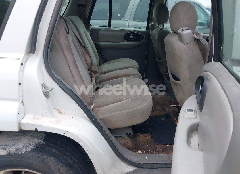 Photo 8 of 2007 Chevrolet Trailblazer LS (VIN 1GNDS13S572120963)