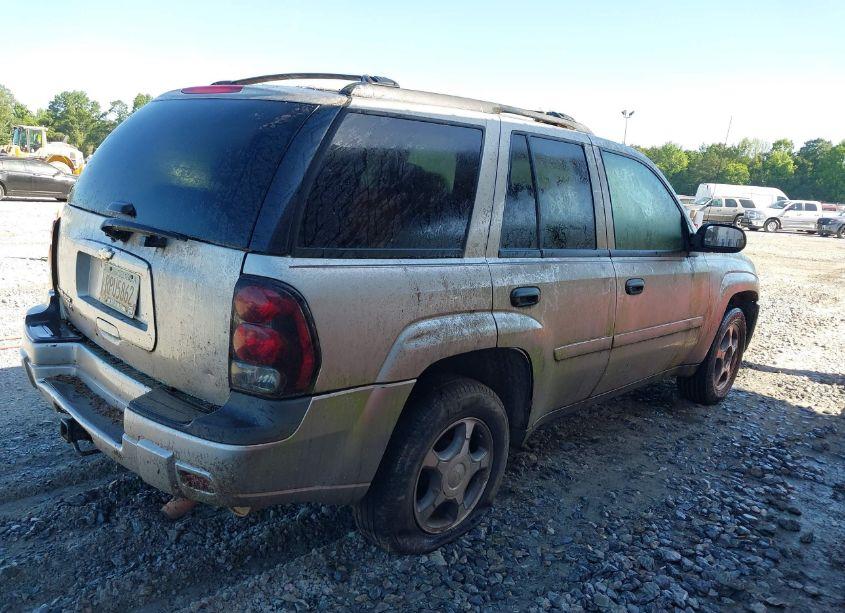 Photo 4 of 2007 Chevrolet Trailblazer LS (VIN 1GNDS13S572206256)