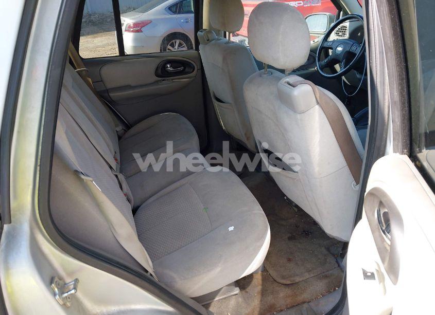 Photo 8 of 2007 Chevrolet Trailblazer LT (VIN 1GNDS13S572254887)
