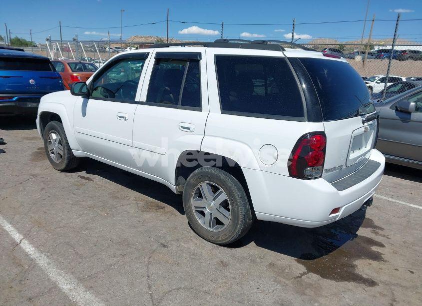 Photo 3 of 2007 Chevrolet Trailblazer LT (VIN 1GNDS13S572265730)