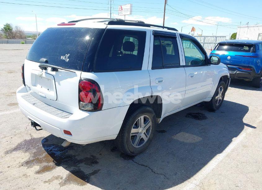 Photo 4 of 2007 Chevrolet Trailblazer LT (VIN 1GNDS13S572265730)