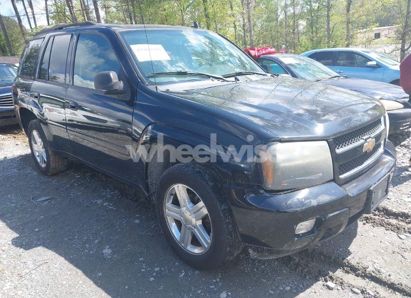 2007 Chevrolet Trailblazer LT (VIN 1GNDS13S572274217) main photo
