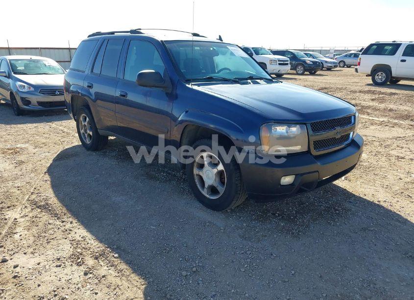 2008 Chevrolet Trailblazer LT (VIN 1GNDS13S582143578) main photo
