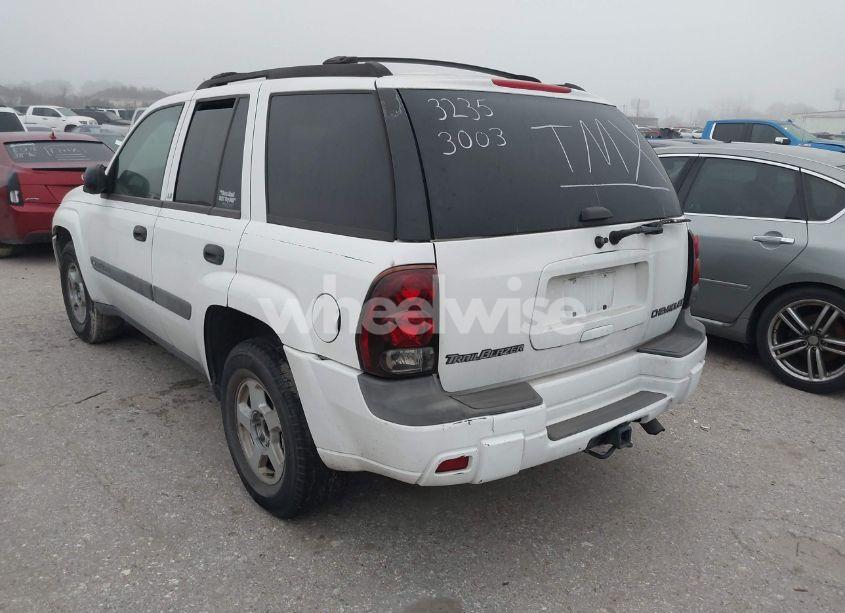 Photo 3 of 2003 Chevrolet Trailblazer LS (VIN 1GNDS13S632353003)