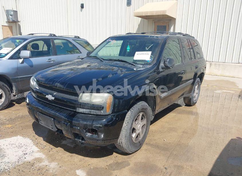 Photo 2 of 2004 Chevrolet Trailblazer LS (VIN 1GNDS13S642378663)