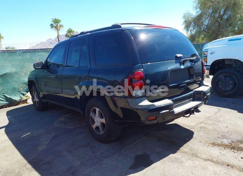 Photo 3 of 2005 Chevrolet Trailblazer LS (VIN 1GNDS13S652151815)
