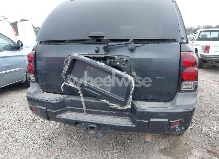 Photo 6 of 2005 Chevrolet Trailblazer LS (VIN 1GNDS13S652369933)