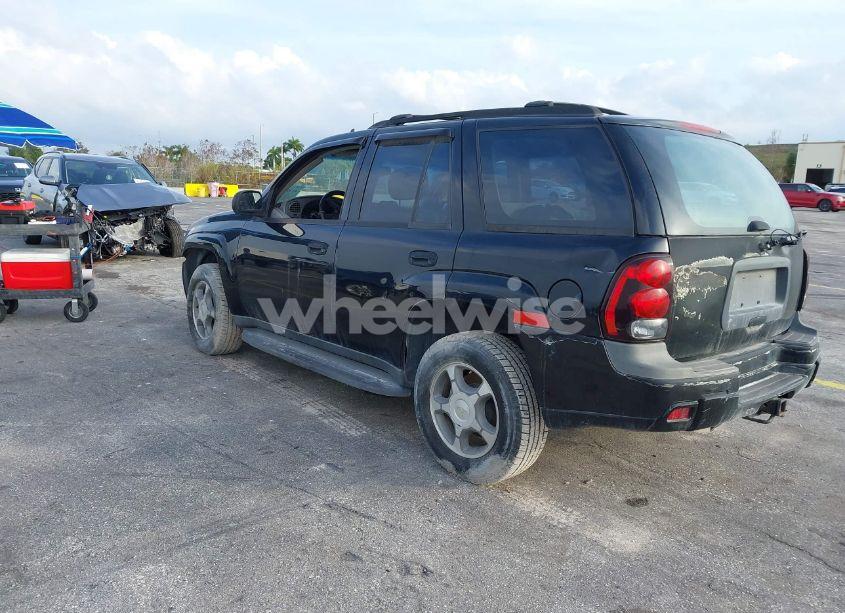 Photo 3 of 2006 Chevrolet Trailblazer LS (VIN 1GNDS13S662340885)