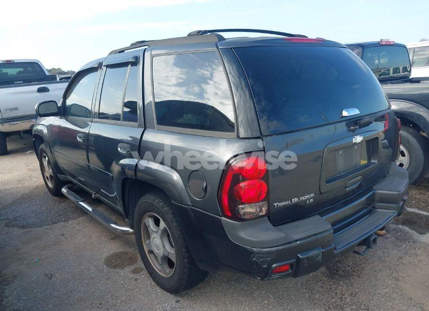 Photo 3 of 2007 Chevrolet Trailblazer LS (VIN 1GNDS13S672174269)