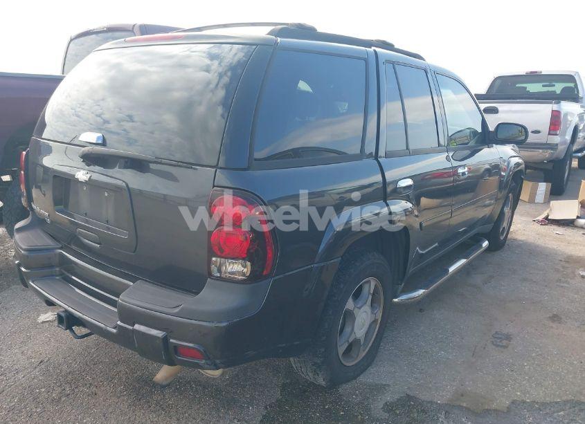 Photo 4 of 2007 Chevrolet Trailblazer LS (VIN 1GNDS13S672174269)