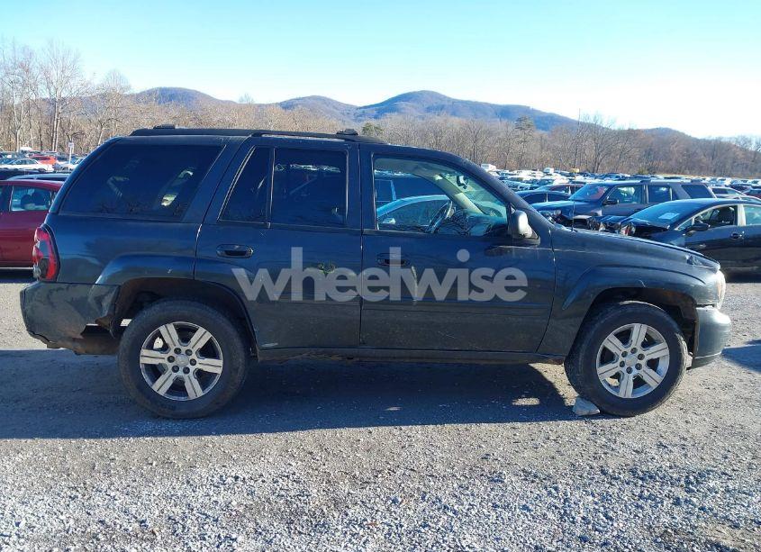 Photo 14 of 2007 Chevrolet Trailblazer LT (VIN 1GNDS13S672229335)