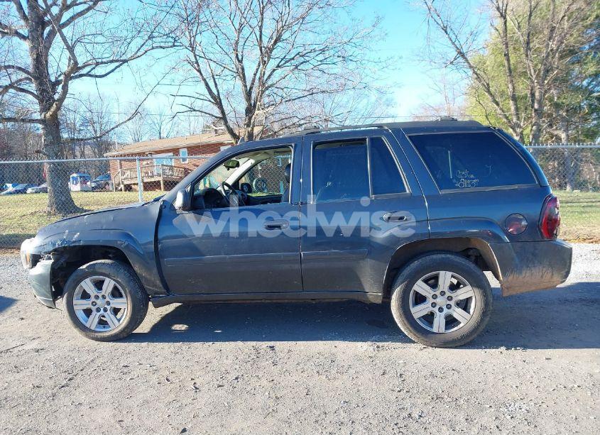 Photo 15 of 2007 Chevrolet Trailblazer LT (VIN 1GNDS13S672229335)