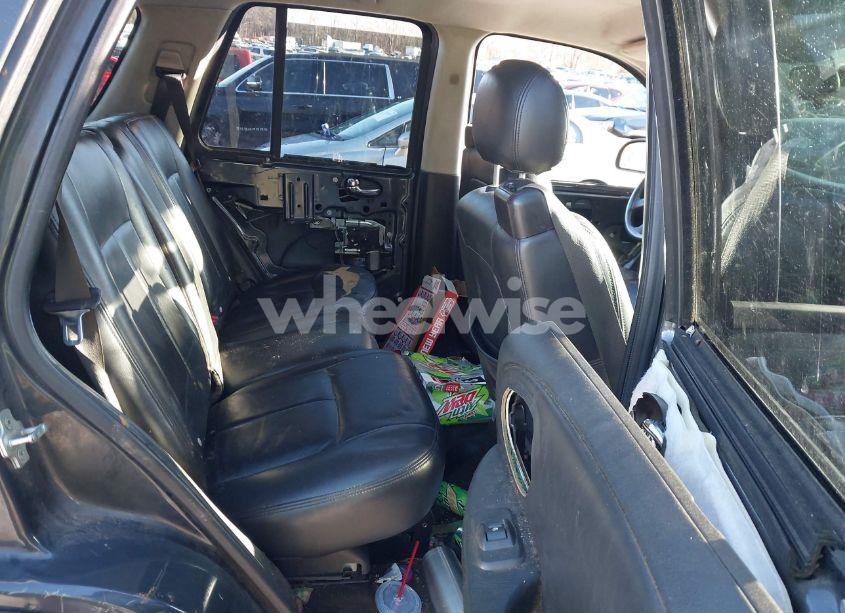 Photo 8 of 2007 Chevrolet Trailblazer LT (VIN 1GNDS13S672229335)