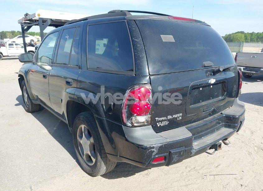 Photo 3 of 2007 Chevrolet Trailblazer LS (VIN 1GNDS13S672255756)
